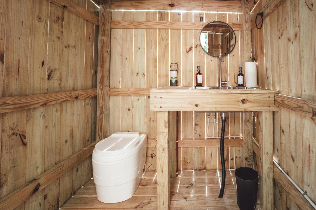 Blue Brambler Glamping A-Frame Apartment Rockbridge Exterior photo