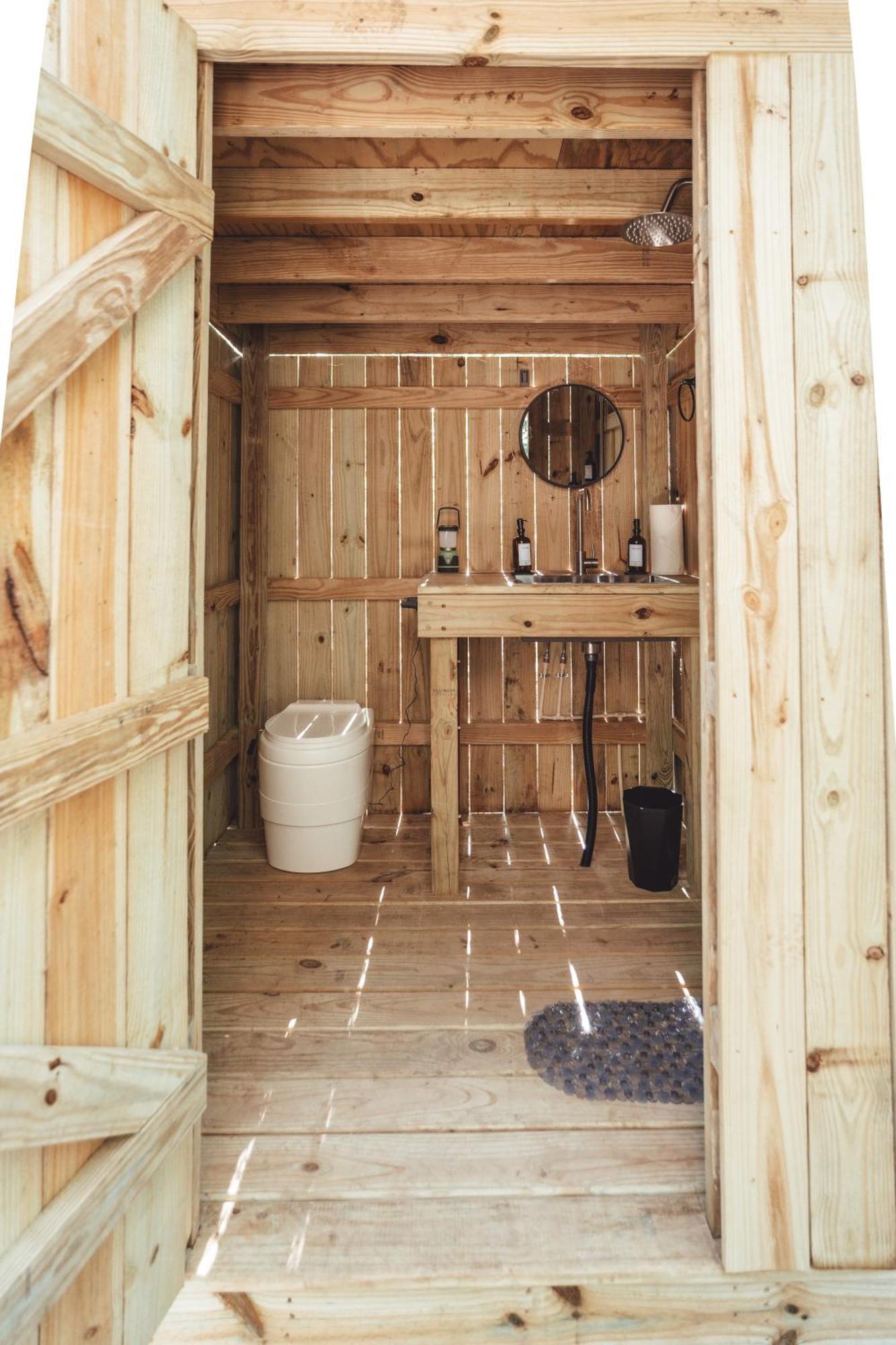 Blue Brambler Glamping A-Frame Apartment Rockbridge Exterior photo